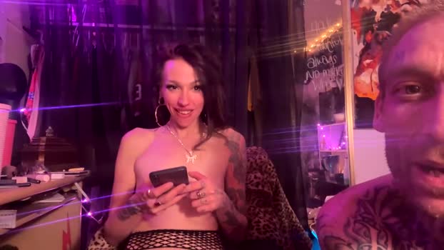 lacilore fuckher Webcam SHOW @ Chaturbate 01-02-2026