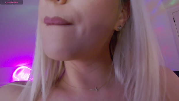 allayah Porn Webcam SHOW @ Chaturbate 02-02-2026