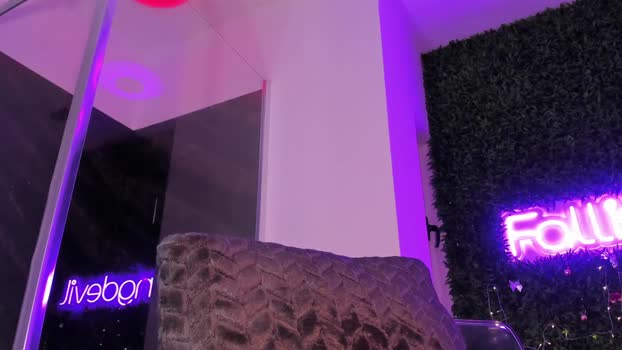 hotfallingdevil horny Webcam SHOW @ Chaturbate 07-02-2026