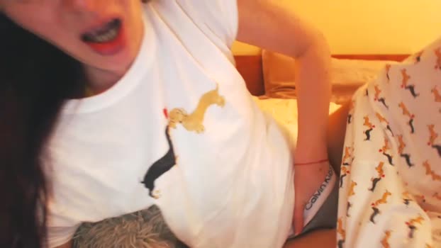 andrasweetie legs Webcam SHOW @ Chaturbate 07-02-2026