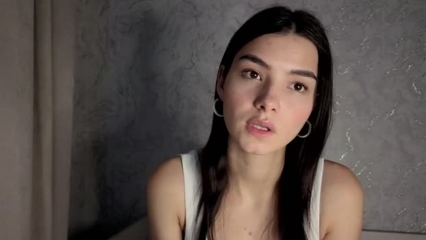 lauraback beauty Webcam SHOW @ Chaturbate 08-02-2026