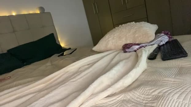elisabethwillian sexy Webcam SHOW @ Chaturbate 11-02-2026