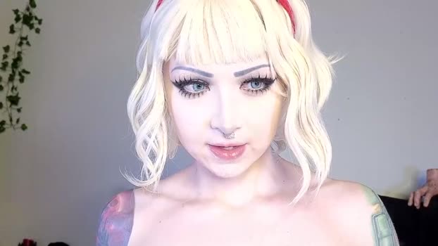 ivey_strigoi lovense Webcam SHOW @ Chaturbate 10-02-2026