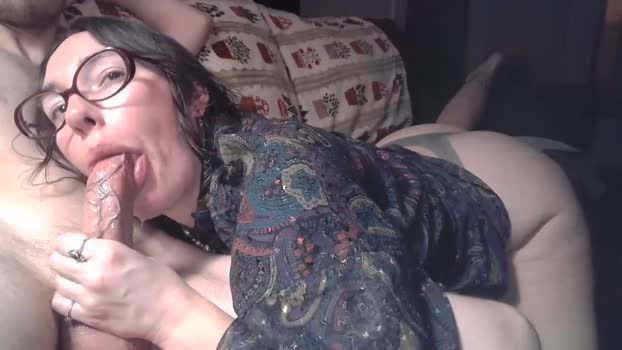 milknhunnny Cam Webcam SHOW @ Chaturbate 11-02-2026