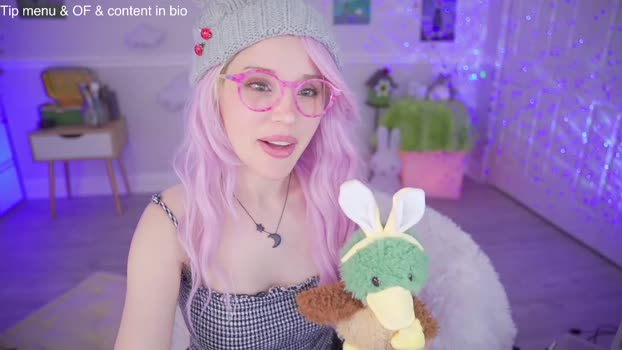 cherrycrush suckshow Webcam SHOW @ Chaturbate 20-02-2026