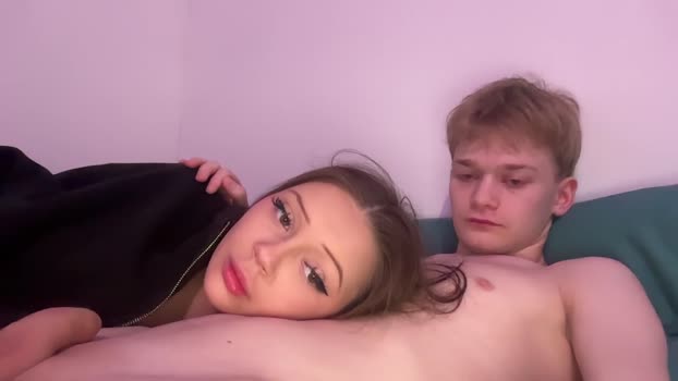 tinnydoll fingers Webcam SHOW @ Chaturbate 23-02-2026