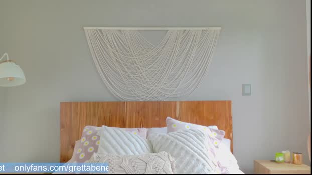 grettabenett_ lickpussy Webcam SHOW @ Chaturbate 24-02-2026