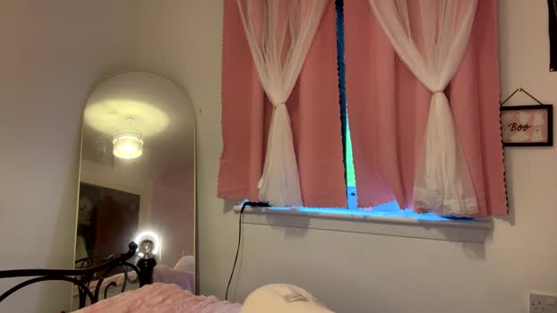 cheekykatx fuckhard Webcam SHOW @ Chaturbate 25-02-2026