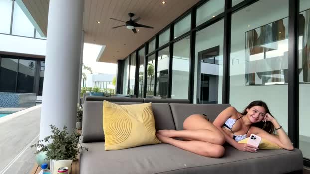 itsmealexisrae Porn Webcam SHOW @ Chaturbate 26-02-2026
