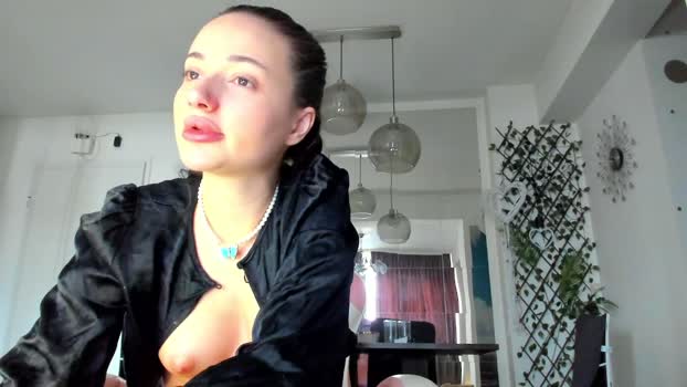 irenevon toys Webcam SHOW @ Chaturbate 03-03-2026