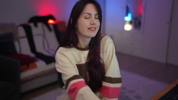 _blackbee_ ass Webcam SHOW @ Chaturbate 04-03-2026