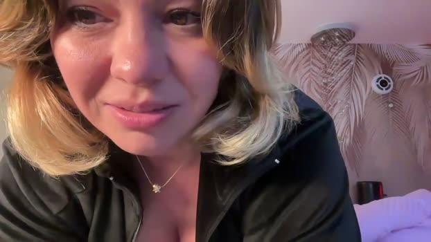 kiradivine horny Webcam SHOW @ Chaturbate 05-03-2026