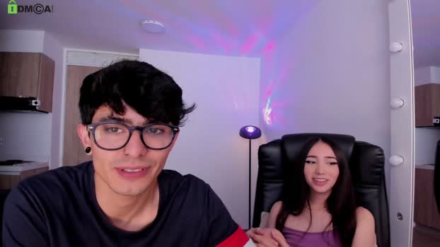 mikeyvioleta spanking Webcam SHOW @ Chaturbate 06-03-2026
