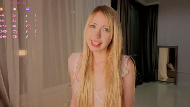 uwu_flower Show Webcam SHOW @ Chaturbate 15-03-2026