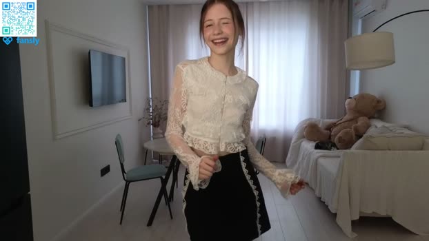delorathecookie Webcam Webcam SHOW @ Chaturbate 17-03-2026
