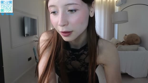 delorathecookie show Webcam SHOW @ Chaturbate 18-03-2026