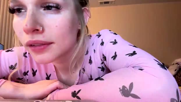 prettyandpinkkk suck Webcam SHOW @ Chaturbate 18-03-2026