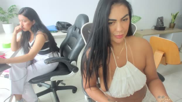 emillybrowm sexy Webcam SHOW @ Chaturbate 18-03-2026