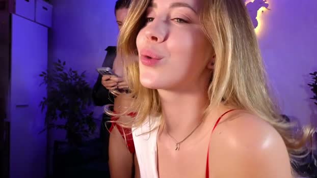 f1oraa fuck Webcam SHOW @ Chaturbate 19-03-2026