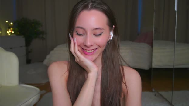 falinecrosthwaite show Webcam SHOW @ Chaturbate 20-03-2026
