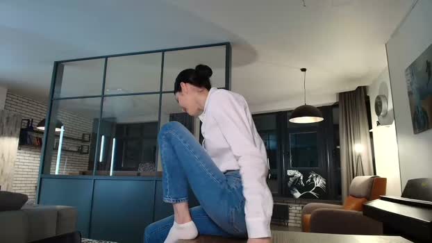 milla_bella strip Webcam SHOW @ Chaturbate 25-03-2026