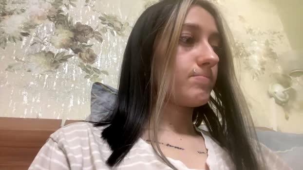 viktoria9898 fuckher Webcam SHOW @ Chaturbate 28-03-2026