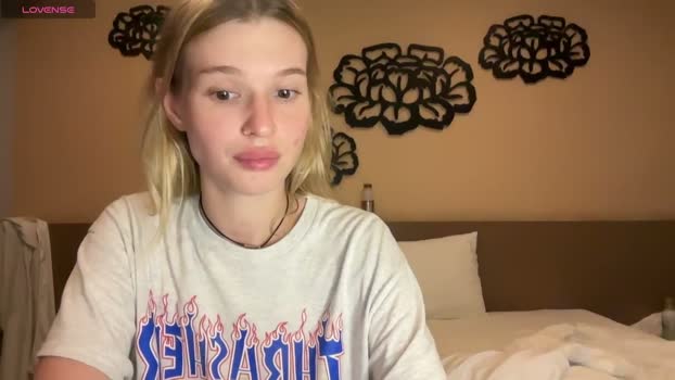 pussymoneywet toys Webcam SHOW @ Chaturbate 31-03-2026