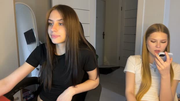 vx_arina Cam Webcam SHOW @ Chaturbate 02-04-2026