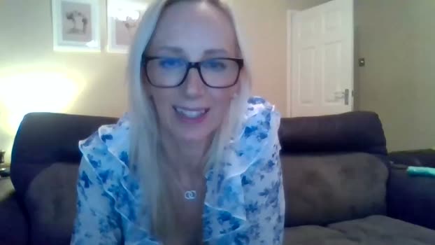 mikeyliz natural Webcam SHOW @ Chaturbate 03-04-2026