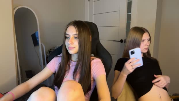 vx_arina lick Webcam SHOW @ Chaturbate 03-04-2026