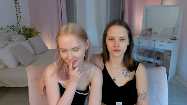 lisaluve fuckass Webcam SHOW @ Chaturbate 04-04-2026