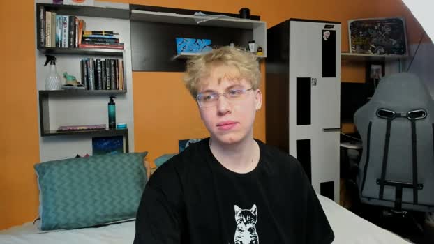 samyscott bigtoys Webcam SHOW @ Chaturbate 04-04-2026
