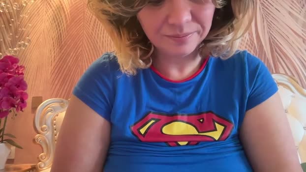kiradivine spanking Webcam SHOW @ Chaturbate 04-04-2026
