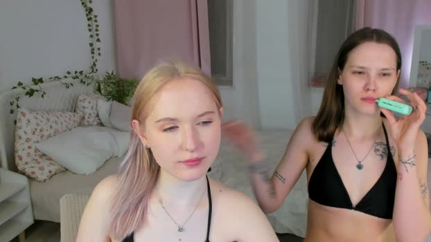 lisaluve Wet Webcam SHOW @ Chaturbate 05-04-2026