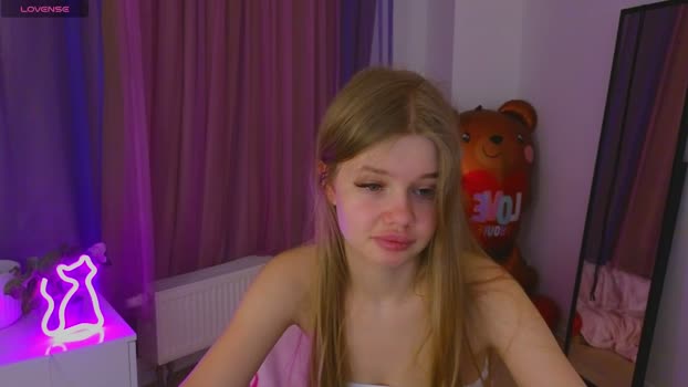riinaaa big Webcam SHOW @ Chaturbate 04-04-2026
