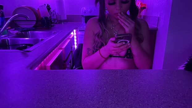 bxbycakezxx tits Webcam SHOW @ Chaturbate 07-04-2026