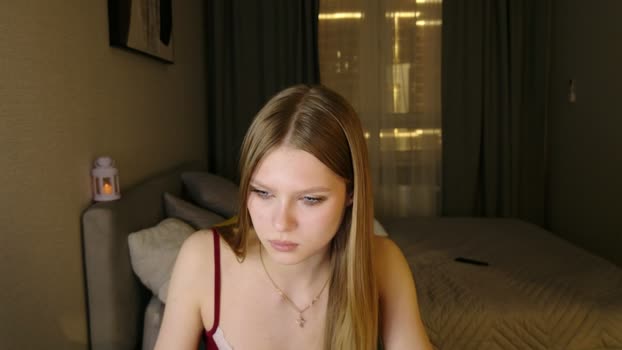 alexialunaris oral Webcam SHOW @ Chaturbate 08-04-2026