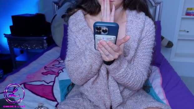 chroniclove squirt Webcam SHOW @ Chaturbate 11-04-2026