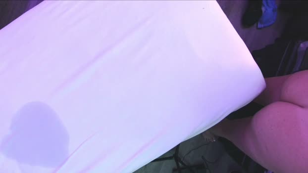 gunnyt1211 suckshow Webcam SHOW @ Chaturbate 15-04-2026
