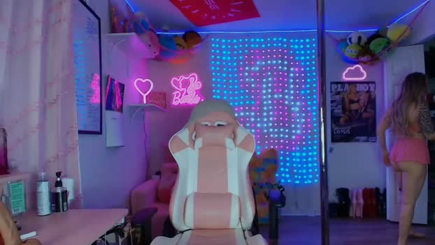laurenlotus suck Webcam SHOW @ Chaturbate 15-04-2026