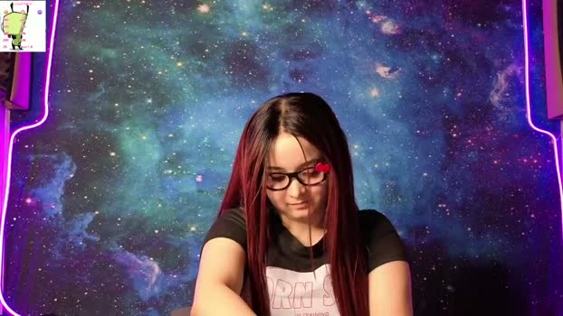 trixiedoescamcam Recorded Webcam SHOW @ Chaturbate 15-04-2026