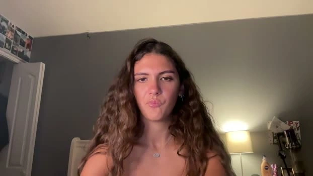 haleystonee 21-04-2026 Porn legs big skinny Recorded