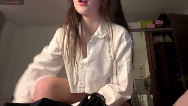 emmacutty 23-04-2026 Porn Nude kiss big spank