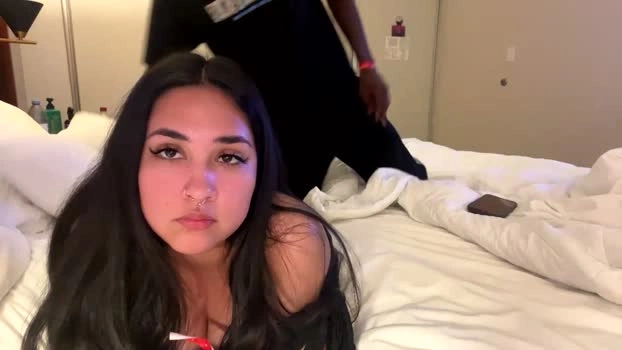 nikkinotnicki00 23-04-2026 Porn play fuck dirty Topless