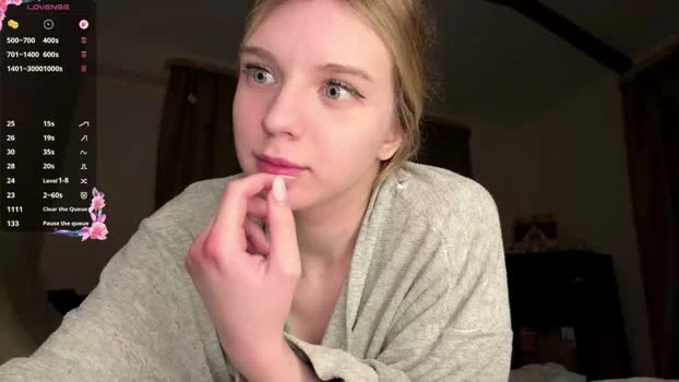 chloe_show 23-04-2026 Porn strip jerkoff suckshow Nude