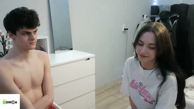valesios 23-04-2026 Porn fingers blowjob legs toys