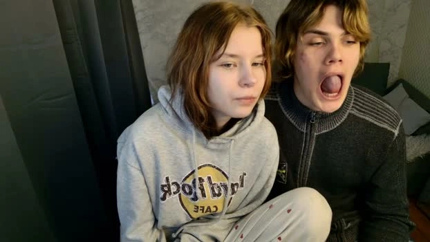 bonnie_and_c1yde 29-04-2026 Porn toys suckcock boobs tits