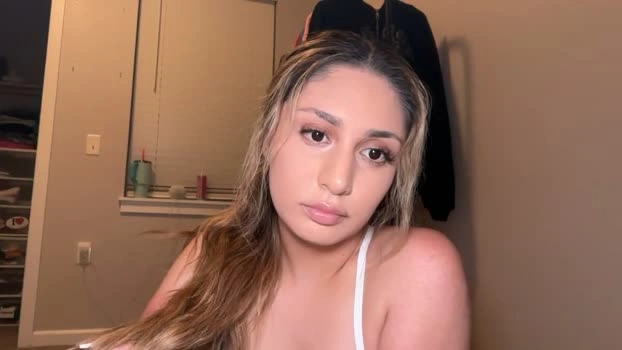 daniellarae1 05-05-2026 Porn suck fingers spank orgasm