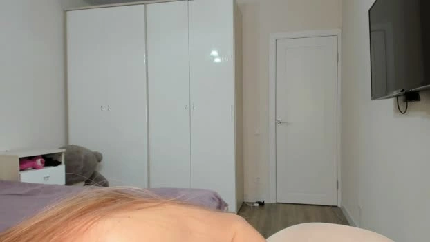 lizza_a 10-05-2026 Porn show legs big Naked
