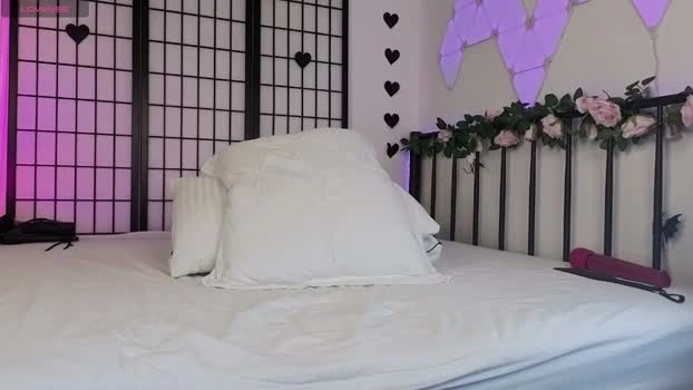 daddysgirl222 16-05-2026 Porn Topless striptease tits kissing